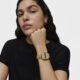 Reloj digital con brazalete de acero IP dorado D-Logo