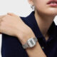 Reloj digital con brazalete de acero D-Logo Mini